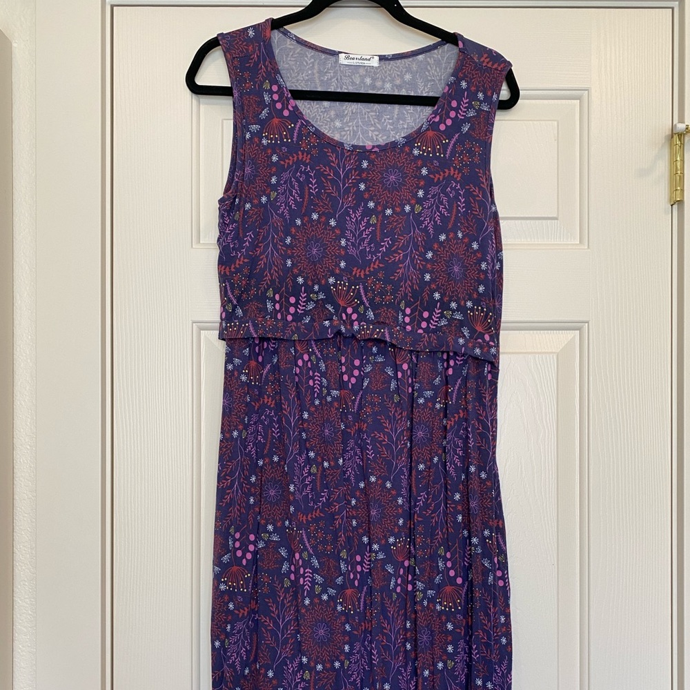 Bearsland Sleeveless Maternity Dress with Pockets